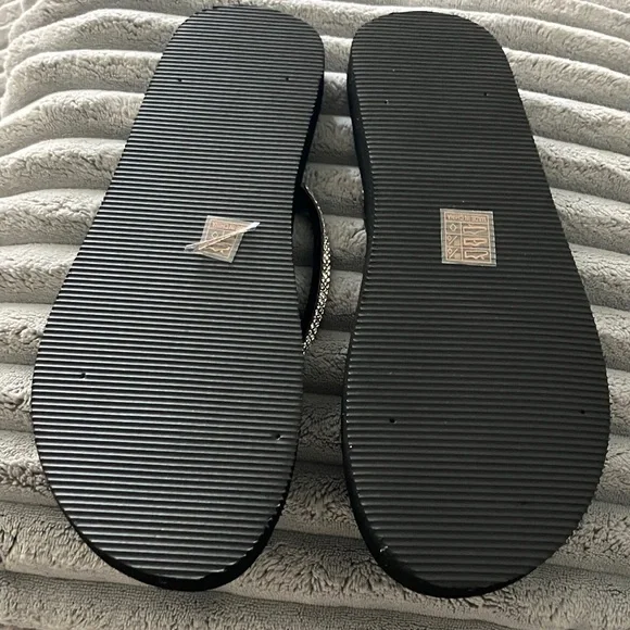 Black Rhinestone Flip-Flop Sandals - 39 - Picture 3 of 3